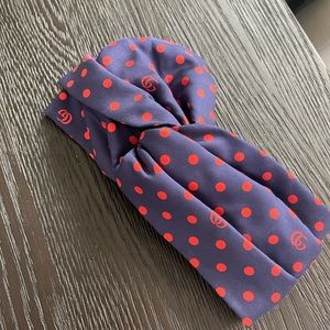 Gucci headband size 57cm (which is a medium/large)